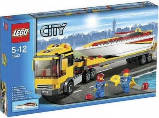 LEGO City Power Boat Transporter - 4643B (4643B) — 246 stukjes, huren vanaf €1,25/week