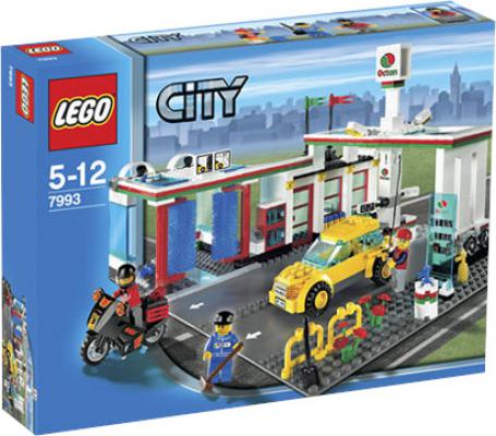 LEGO City Benzinestation (7993) — 387 stukjes, huren vanaf €4,00/week
