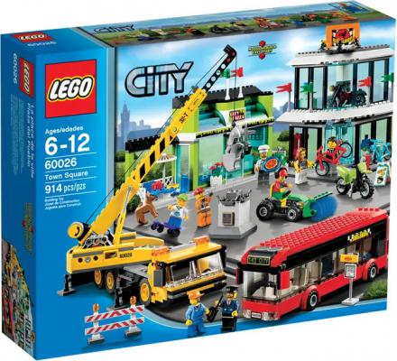 LEGO City Stadsplein (60026) — 914 stukjes, huren vanaf €4,75/week