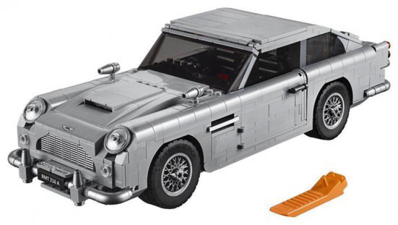 LEGO Creator Expert James Bond Aston Martin DB5 - 10262M (10262M) — 1.295 stukjes, huren vanaf €9,75/week