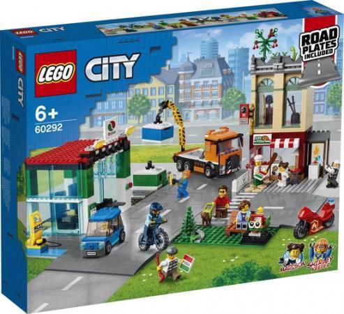 LEGO City Town Center - 60292A (60292A) — 750 stukjes, huren vanaf €5,50/week