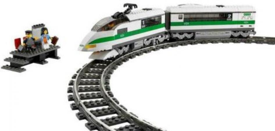 LEGO City High Speed Train (4511), huren vanaf €7,75/week