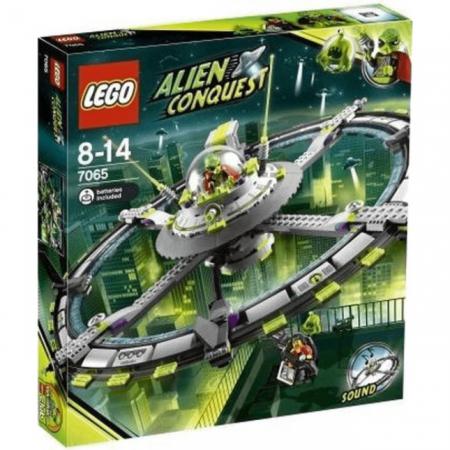 LEGO Bouwstenen 0000-1000 Alien Conquest Alien Moederschip (7065) — 405 stukjes, huren vanaf €2,00/week